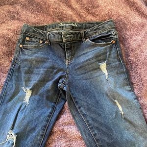 Aeropostale jeans distressed